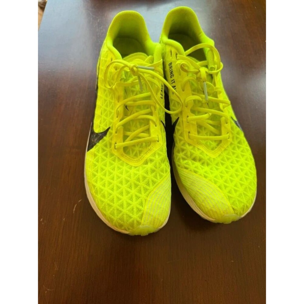Nike Zoom Rival XC 5 Track & Field Running Shoes with Spikes Men's 9.5 Yellow